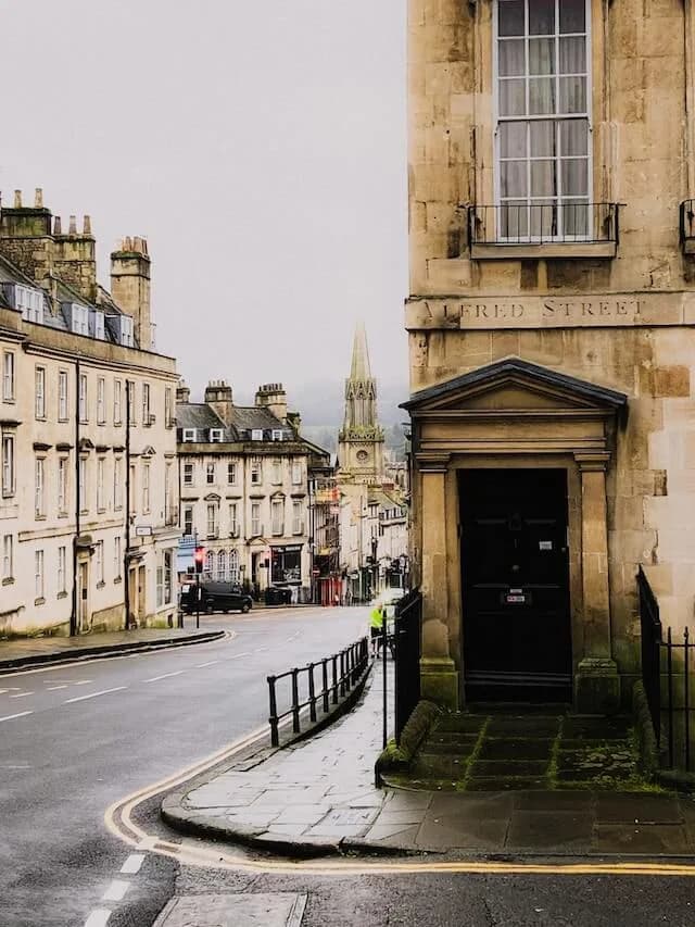 Georgian architecture and Roman baths of Bath, England