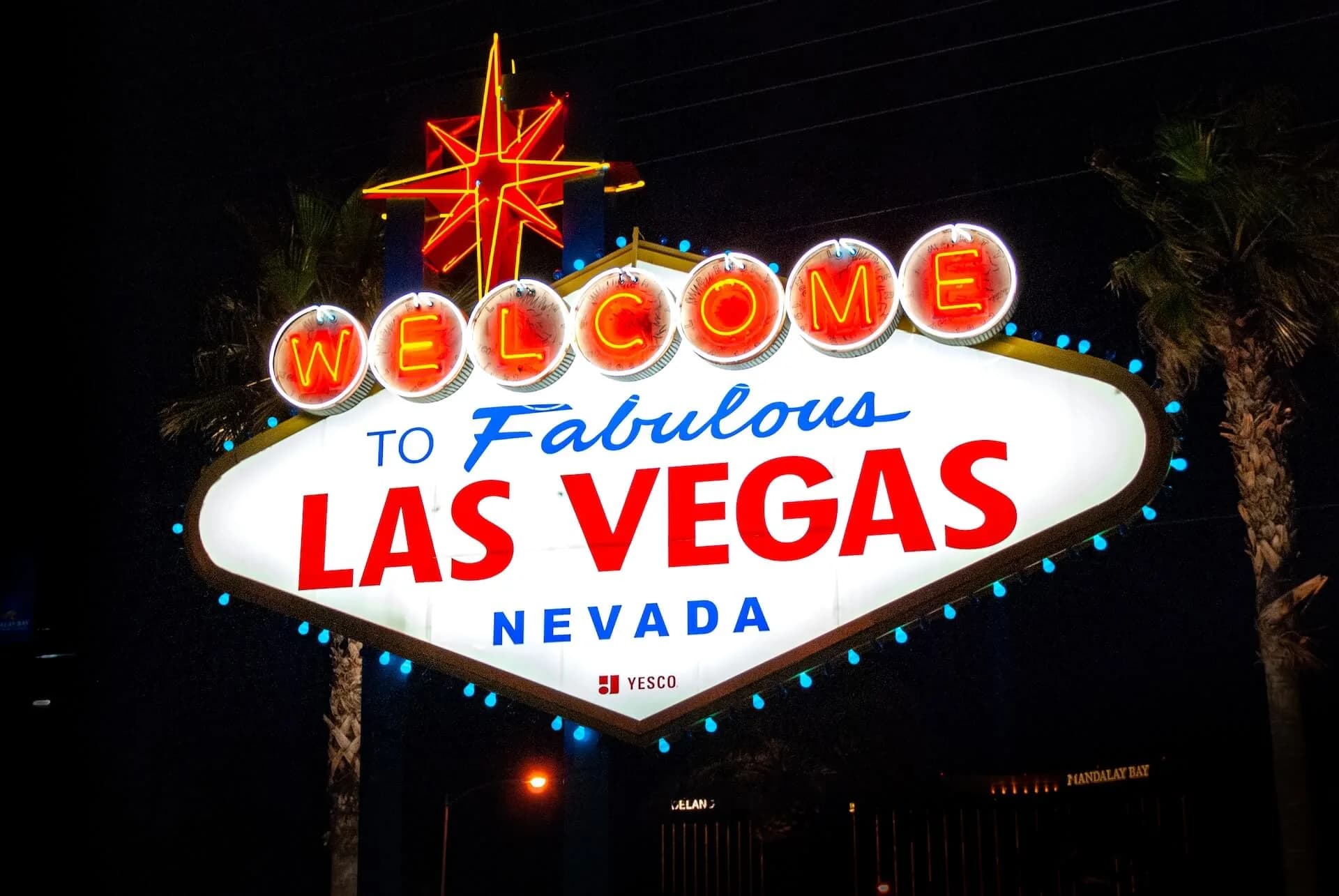 Welcome to Fabulous Las Vegas sign